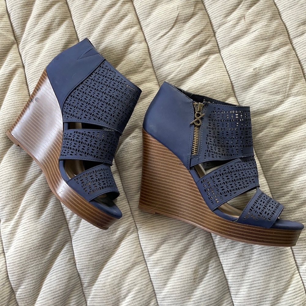 Parker Sky wedges